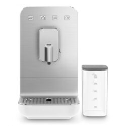 Smeg BCC13WHMEU automatski aparat za espresso sa sistemom za mleko